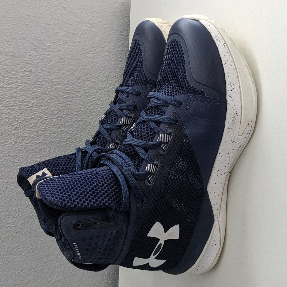 Under Armour Highlight Ace women's 7.5 navy/white